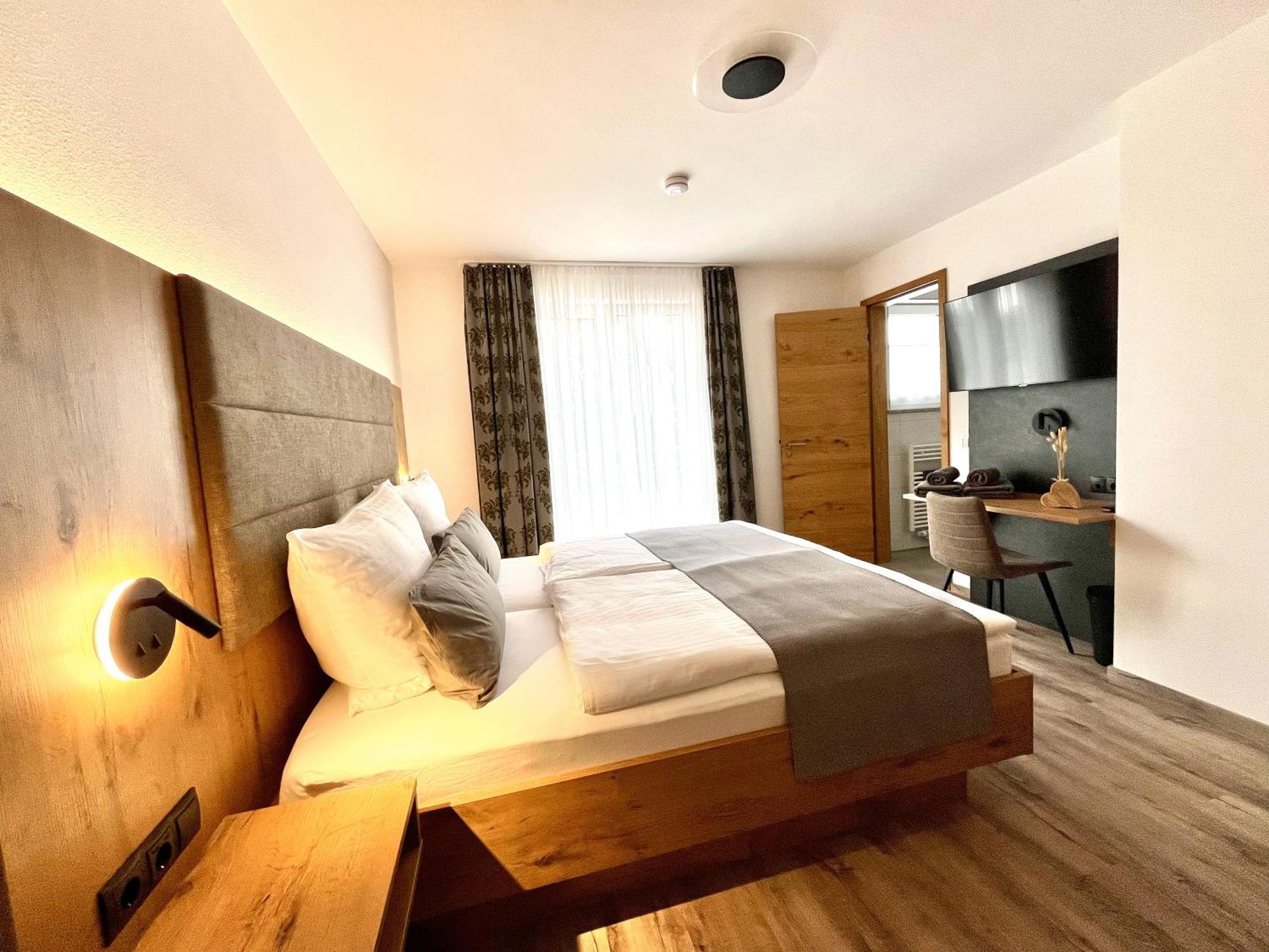 Gastwirtschaft & Hotel Doll Markt Indersdorf Номер фото